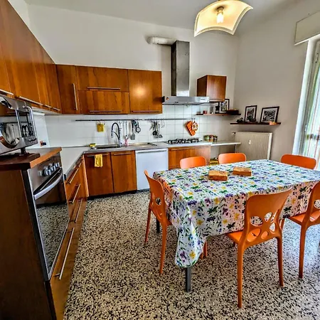 Le Colline أوفادا